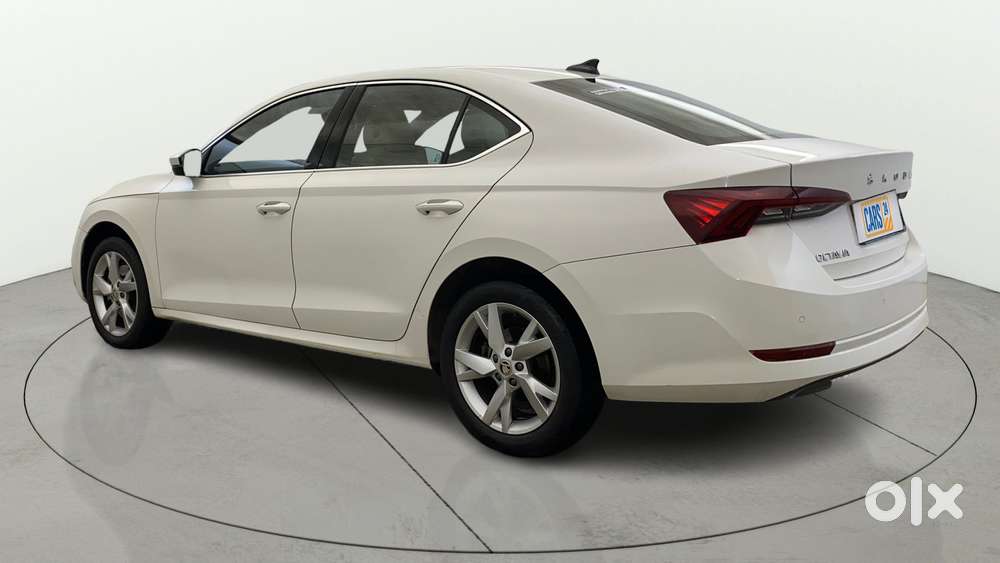 Skoda Octavia 2.0 Style Tsi At, 2022, Petrol