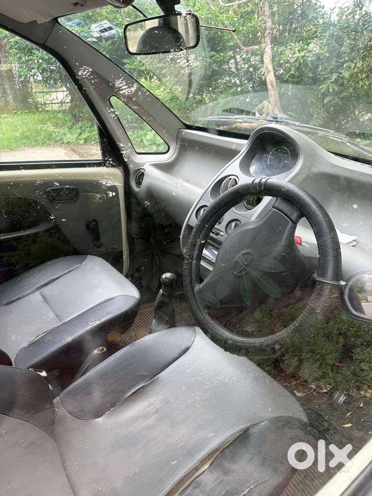 Tata Nano Petrol 2011