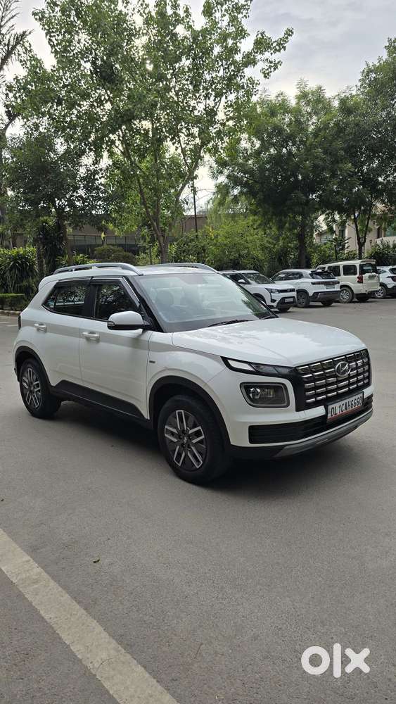 Hyundai Venue 1.0 S (o) Turbo Imt, 2023, Petrol