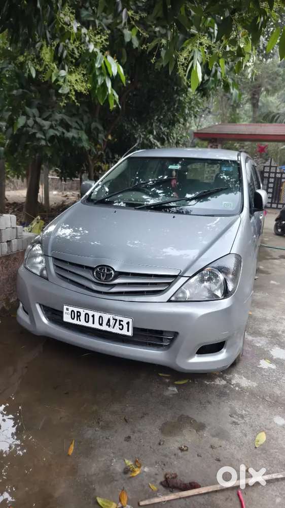 Toyota Innova 2010 Diesel Well Maintained