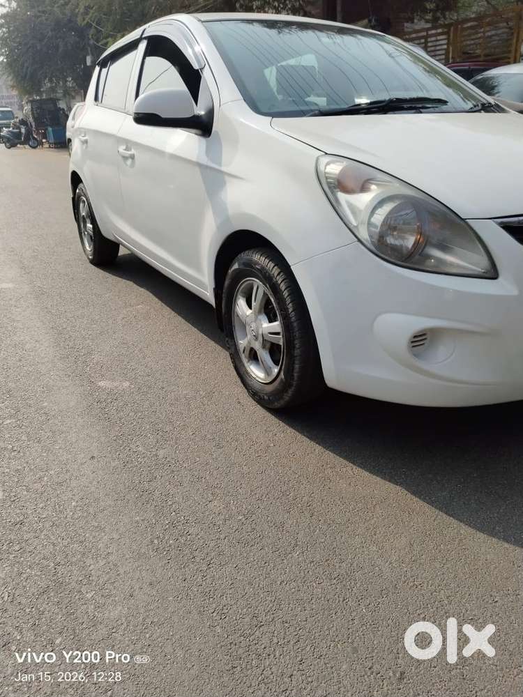 Hyundai I20, 2012, Petrol