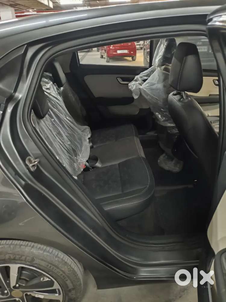 Tata Altroz 2023 Petrol