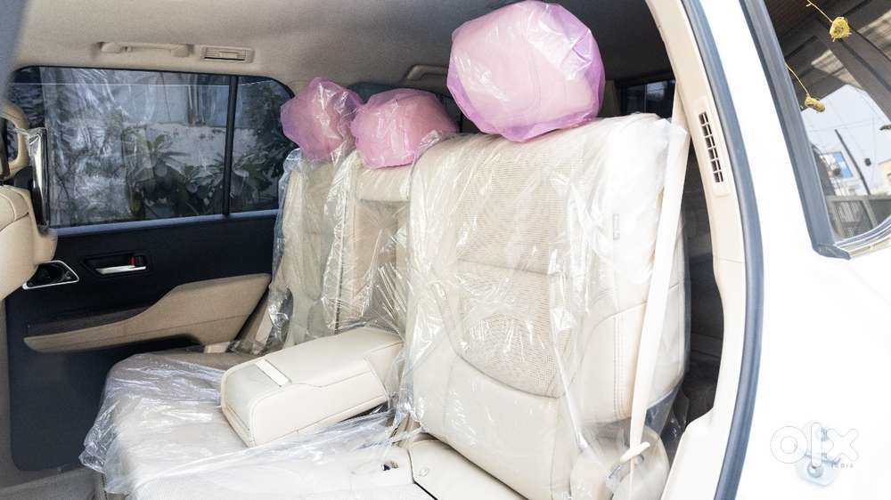 Toyota Land Cruiser Zx Petrol, 2024, Petrol