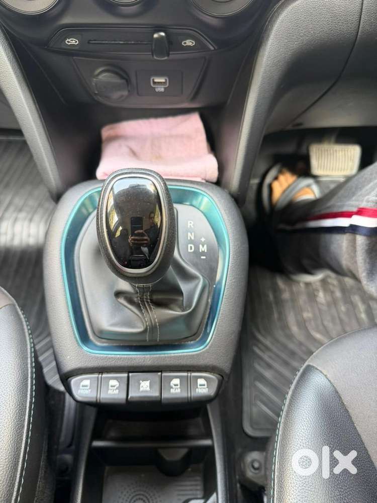 Hyundai Santro Anniversary Edition Automatic Transmission