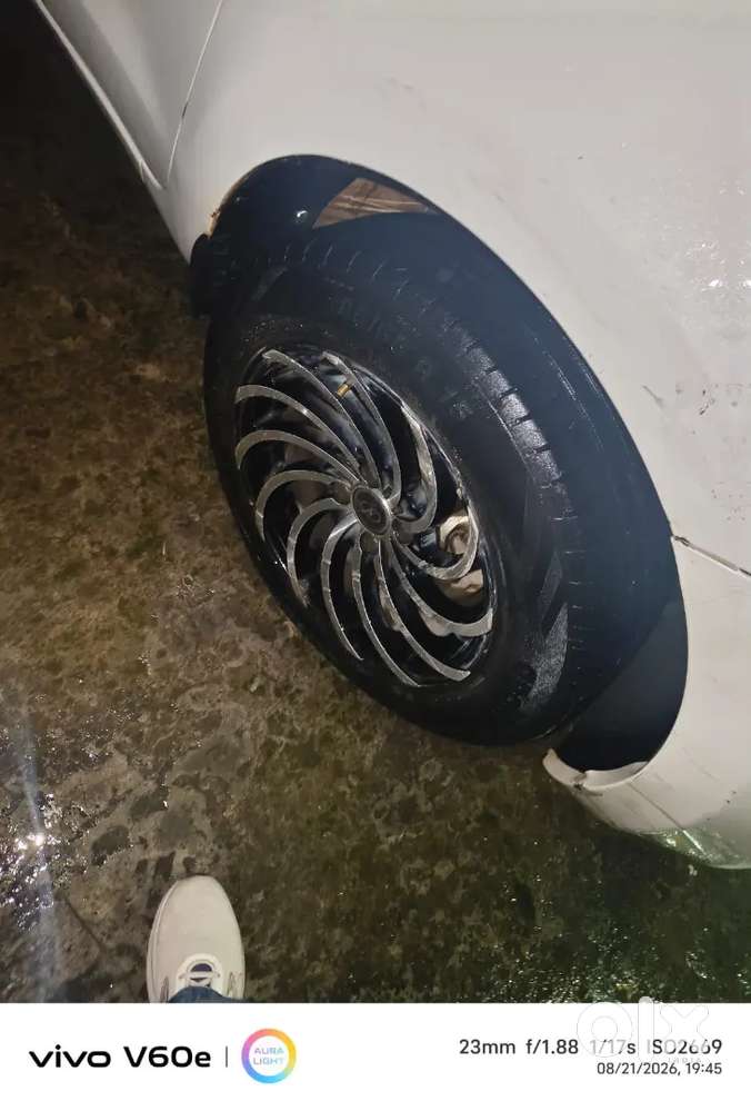 Maruti Suzuki Swift Vxi 2024