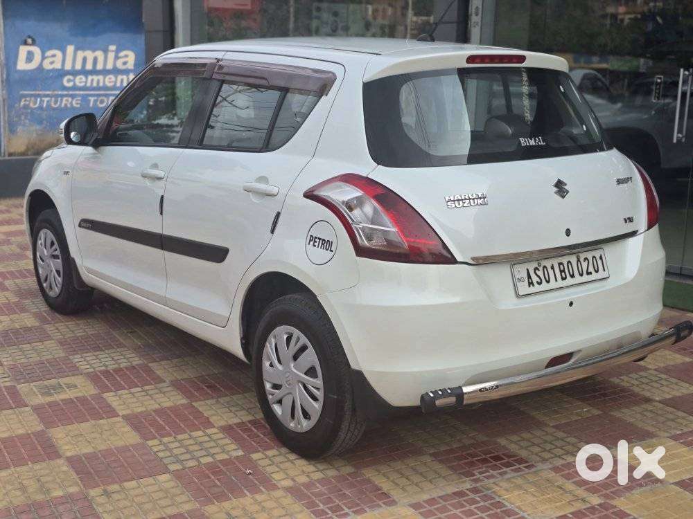 Maruti Suzuki Swift Vxi, 2015, Petrol