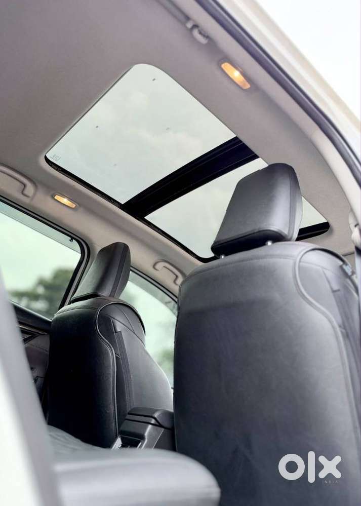 Toyota Urban Cruiser Hyryder 1.5 V Hybrid, 2023, Petrol