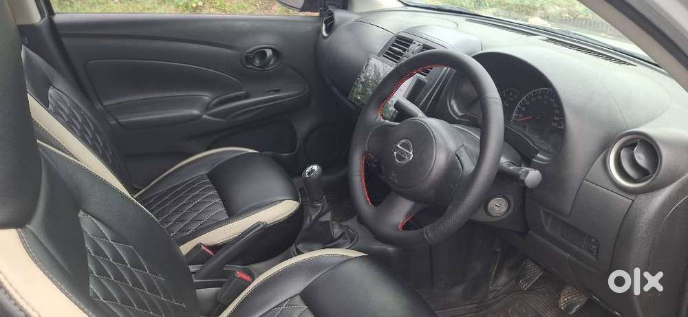 Nissan Sunny, 2016, Petrol