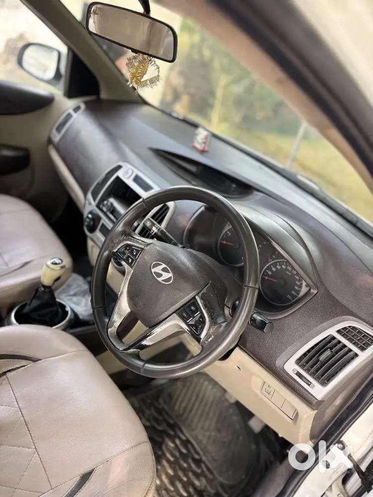 Hyundai I20 Diesel Manual 2012