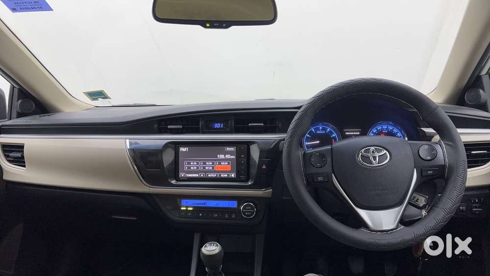 Toyota Corolla Altis 1.8 G, 2015, Petrol
