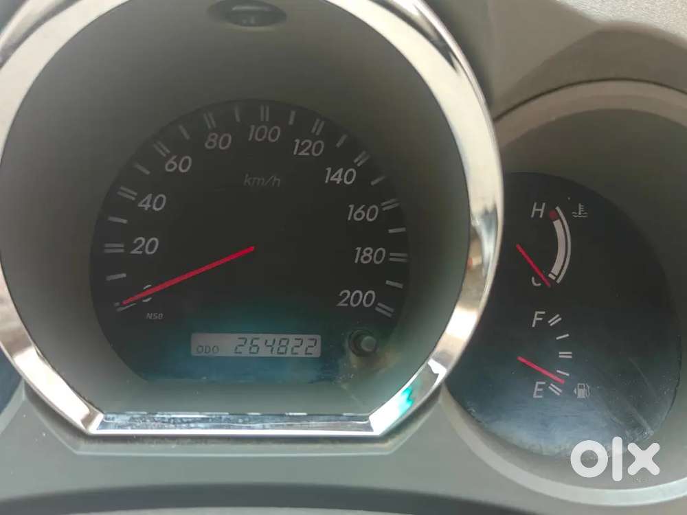 Toyota Fortuner 4x4 2011