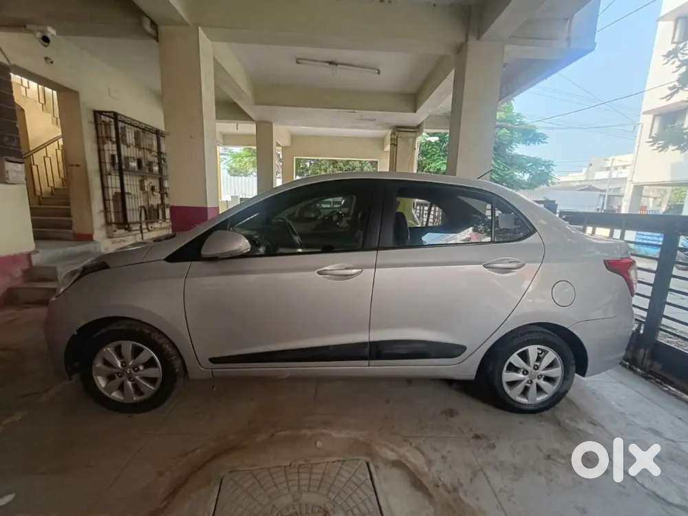 Hyundai Xcent 2015 Model