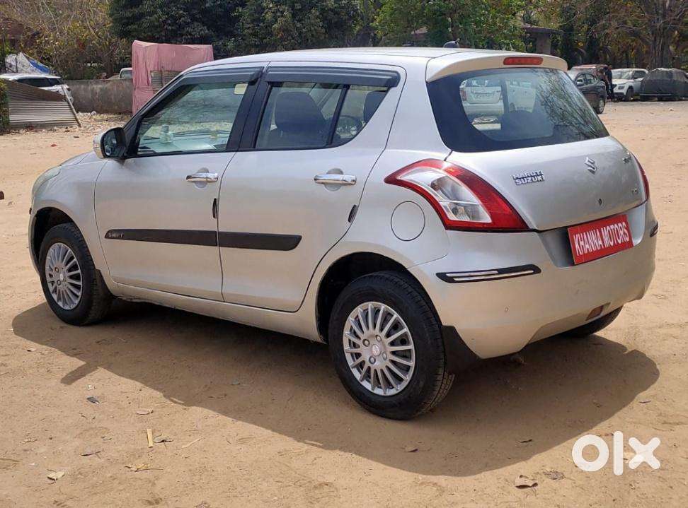 Maruti Suzuki Swift Vxi Optional, 2013, Petrol