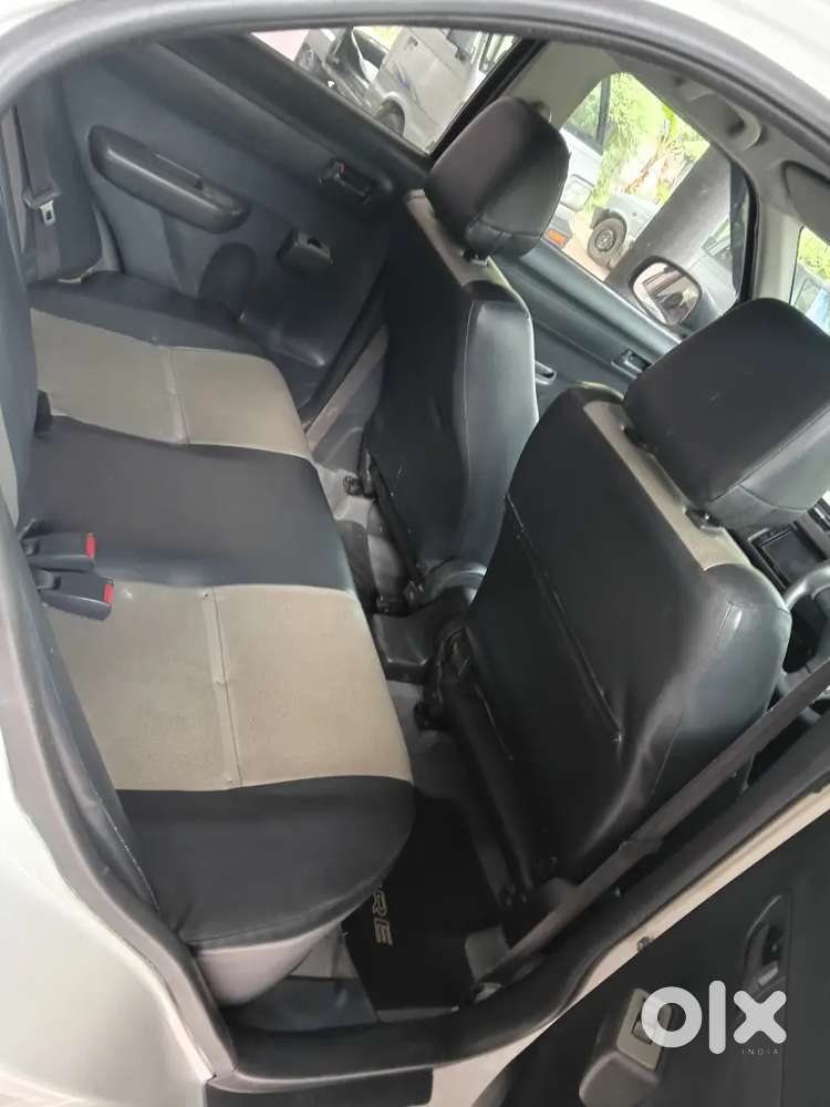 Maruti Suzuki Swift Dzire 2013 Diesel Manual New Paper Good Condition