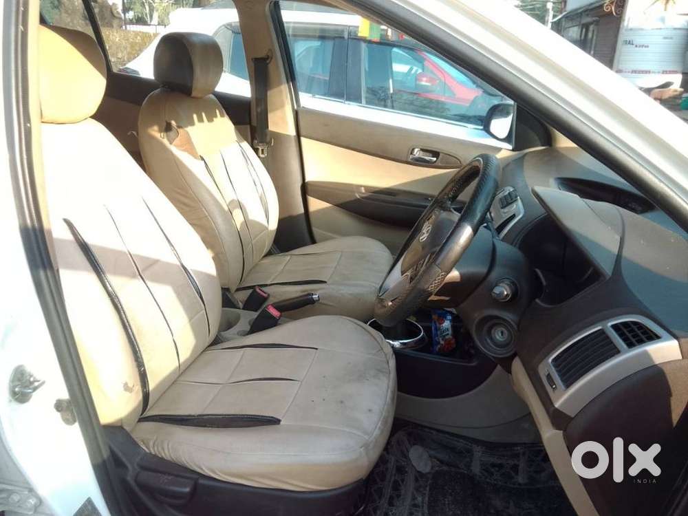 Hyundai I20 Sportz 1.2 Bs-iv, 2012, Petrol