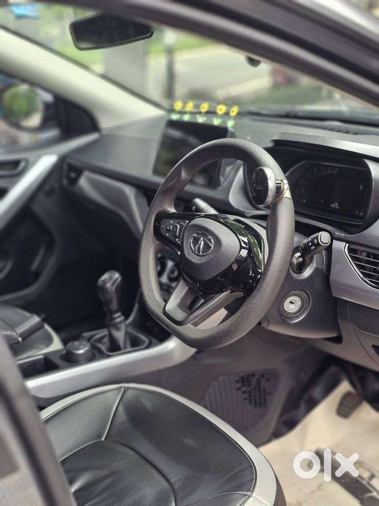 Tata Nexon 1.2 Revotron Xm (s), 2022, Petrol