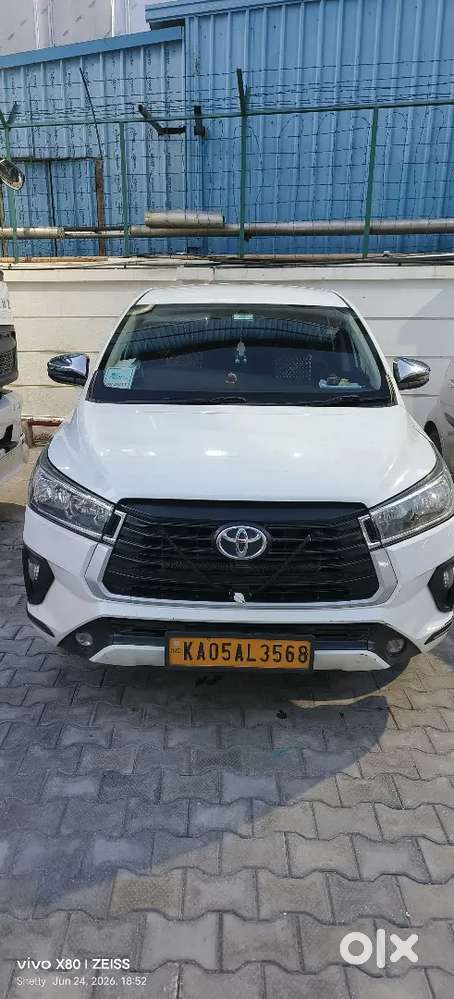 Toyota Innova Crysta 2022 Diesel 205000 Km Driven,