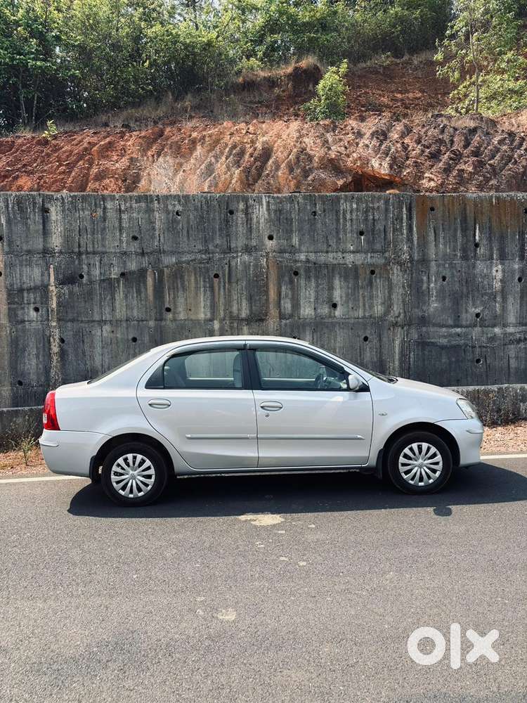 Toyota Etios 2011 Petrol Manual