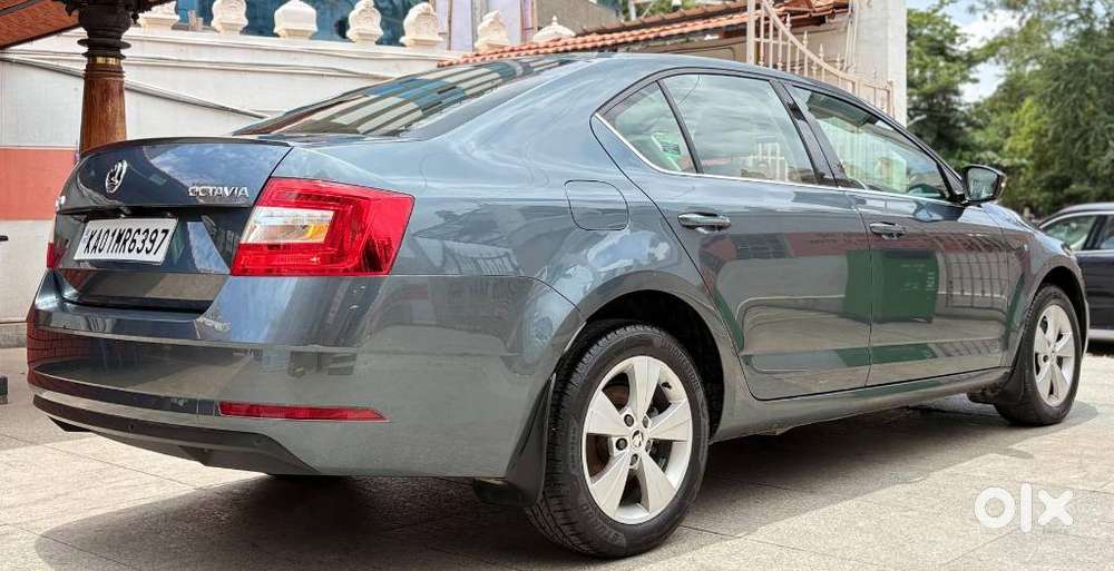 Skoda Octavia 1.8 Tsi At Style, 2018, Petrol