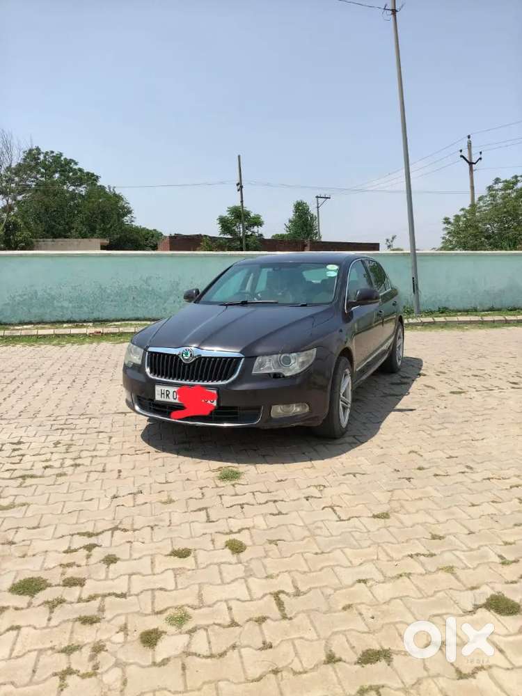 Alloy Tyre Passing 5 Month Sunroof Music System