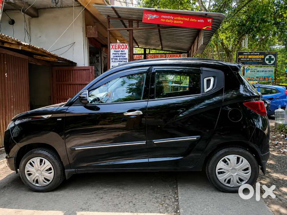 Mahindra Kuv 100 2016