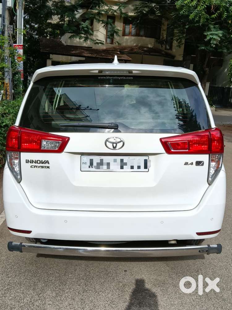 Toyota Innova Crysta [2020-ongoing] 2.4 Vx 8 Str, 2020, Diesel