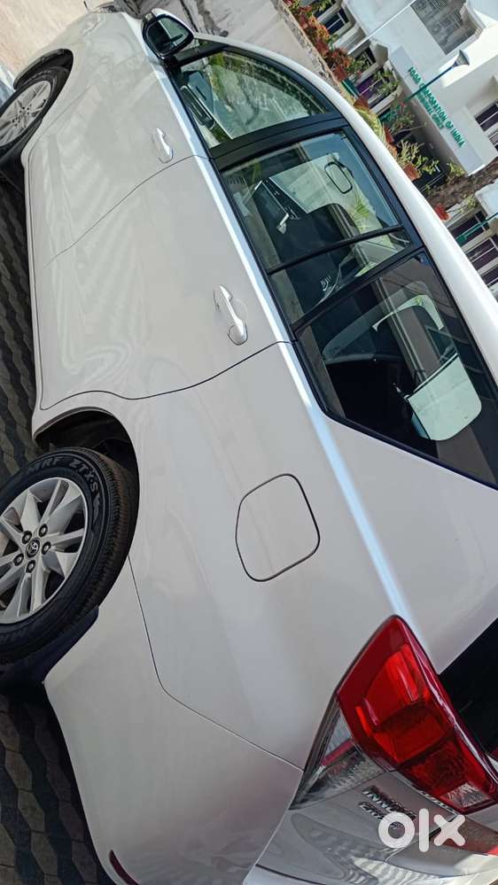 Toyota Innova Crysta 2.4 G Mt, 2019, Diesel