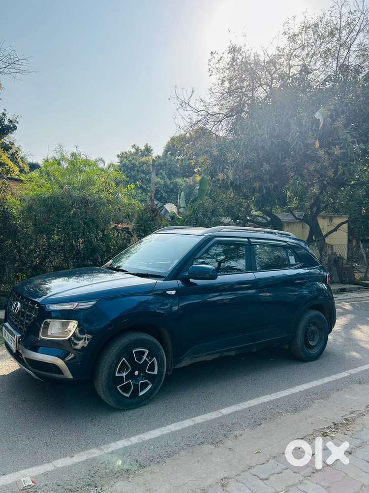 Hyundai Venue Petrol 2020 Best Condition…