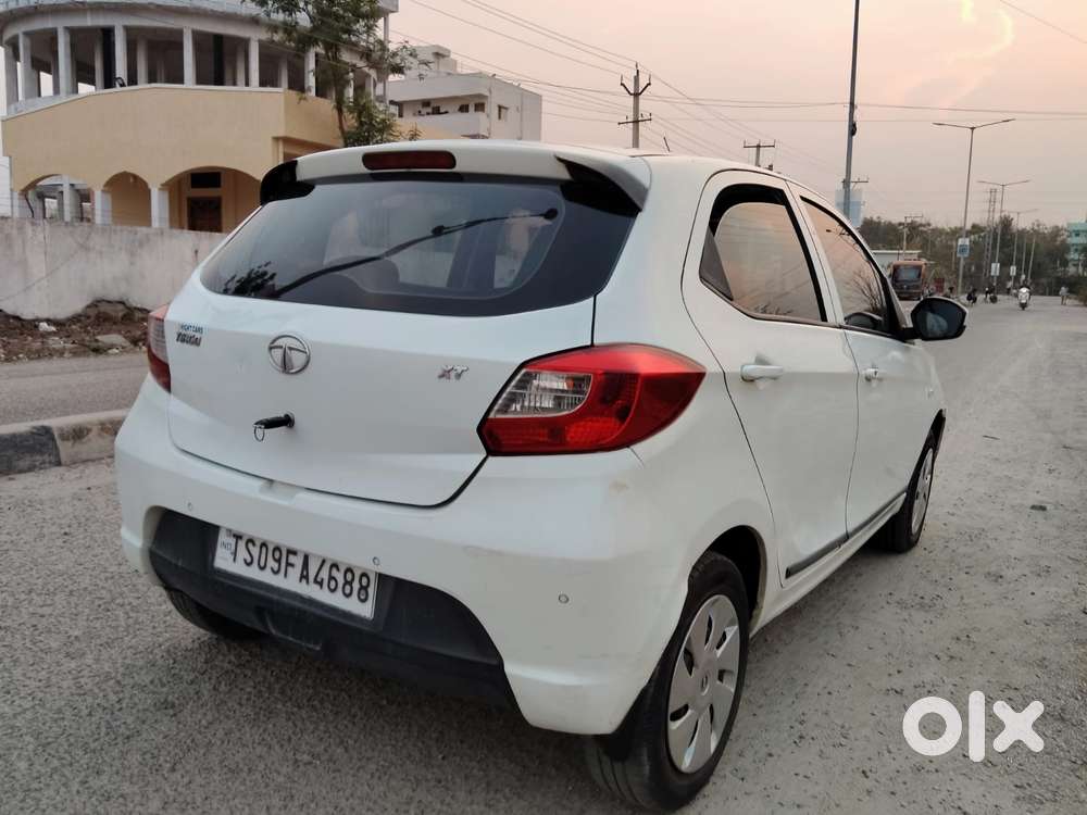Tata Tiago 1.2 Revotron Xt (o), 2018, Petrol