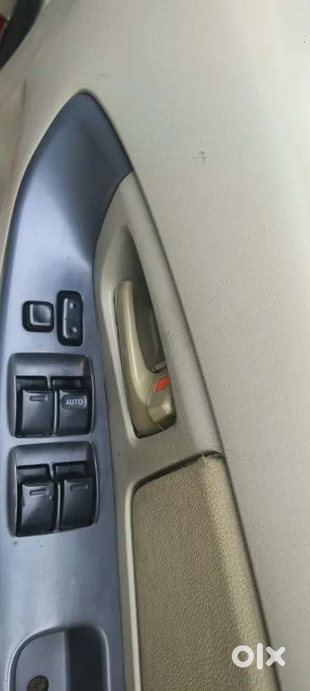 Toyota Innova 2.5 G 2012