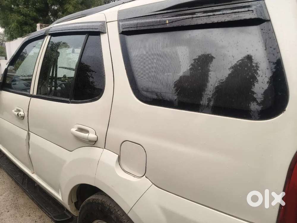Tata Safari Storme 2015 Diesel 156000 Km Driven