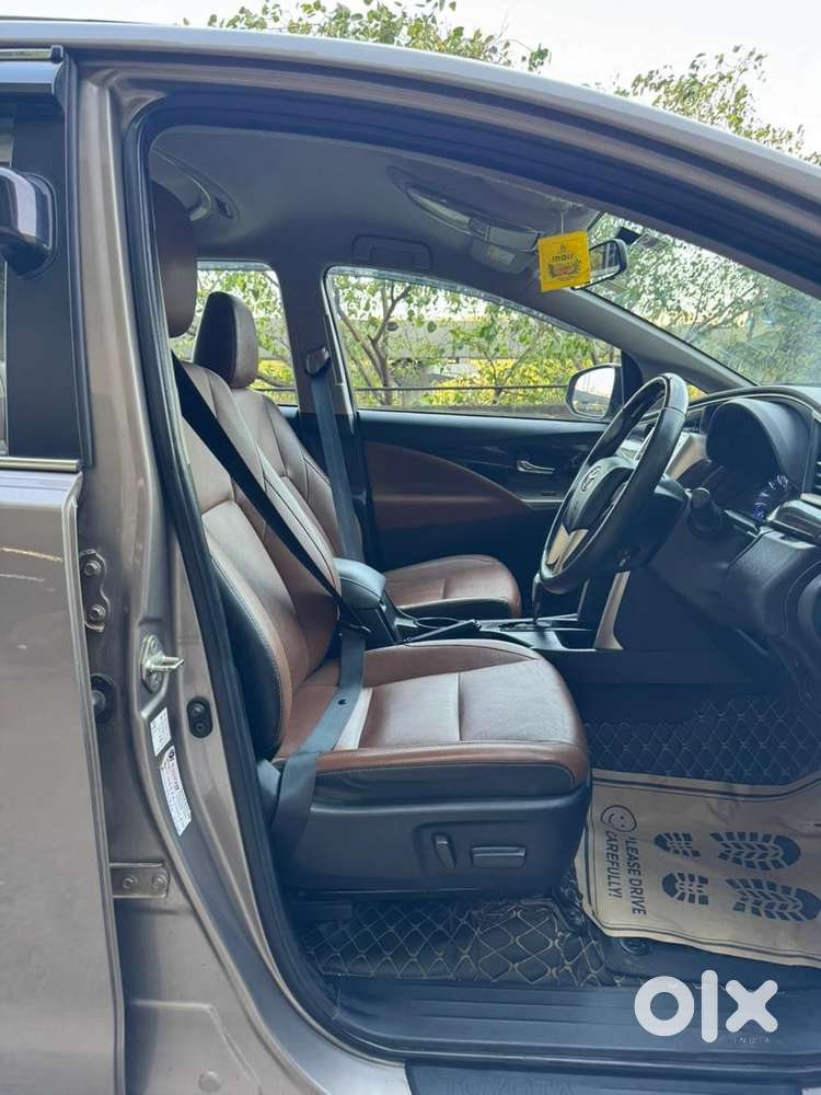 Toyota Innova Crysta [2020-ongoing] 2.7 Zx At 7 Str, 2022, Petrol