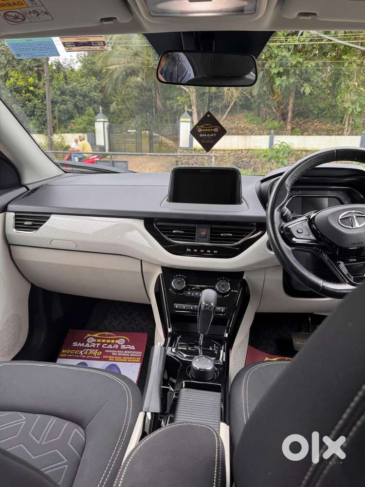 Tata Nexon Amt Xza Plus, 2022, Petrol