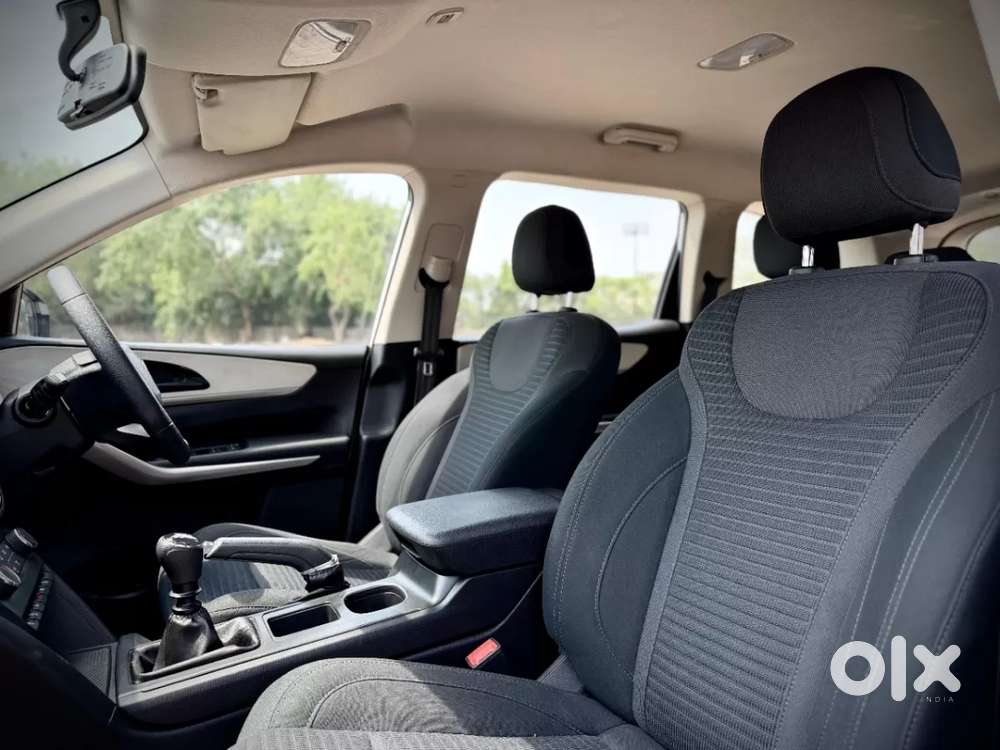 Mahindra Xuv700, 2025, Diesel