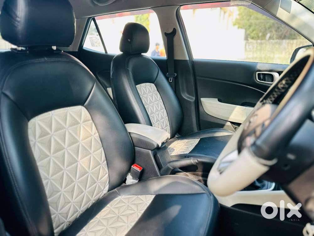 Hyundai Venue S 1.2 Petrol, 2023, Petrol