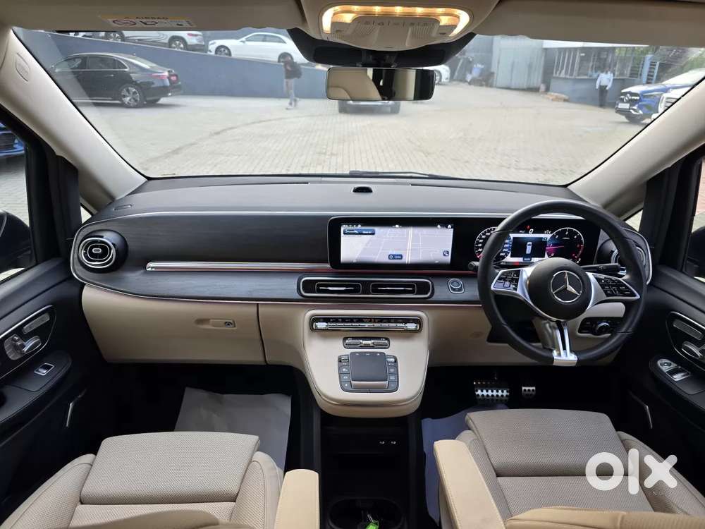 Mercedes-benz V-class 2.1 220 Expression Diesel At, 2025, Diesel