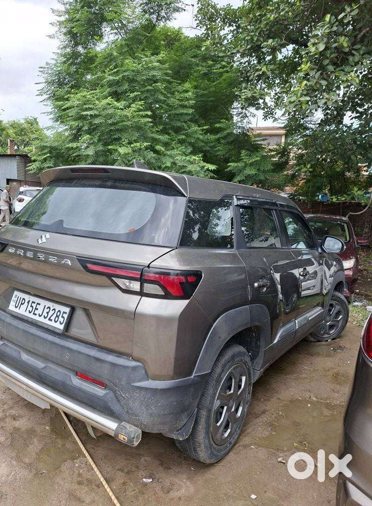 Maruti Suzuki Brezza 1.5 Vxi Smart Hybrid, 2024, Petrol