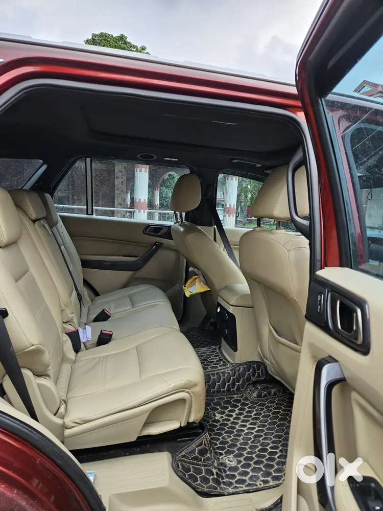 Ford Endeavour 2016 Diesel 105000 Km Driven