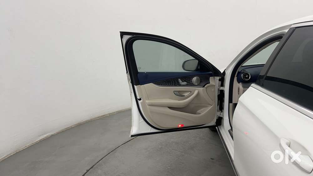 Mercedes-benz E-class Exclusive E 200, 2022, Petrol