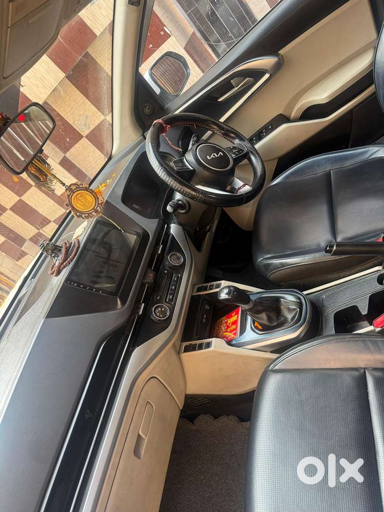 Kia Carens Petrol Manual 2023