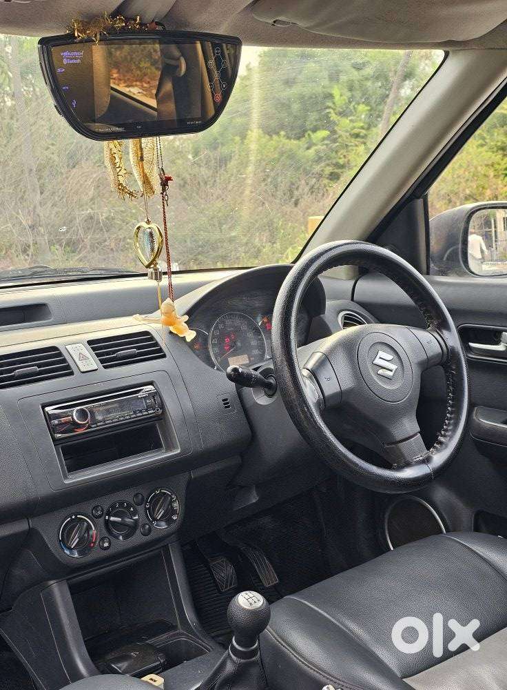 Maruti Suzuki Swift 2004-2010 Vxi Bsiv, 2010, Petrol