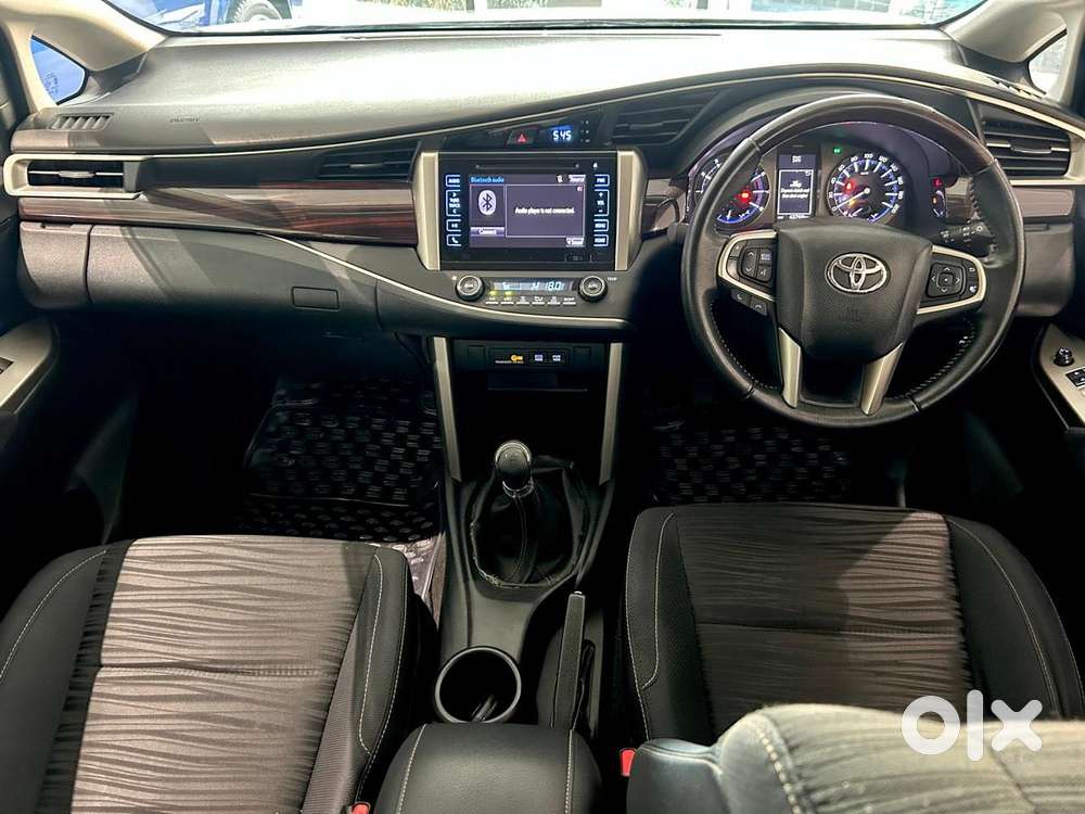 Toyota Innova Crysta 2.7 Vx Mt, 2017, Petrol