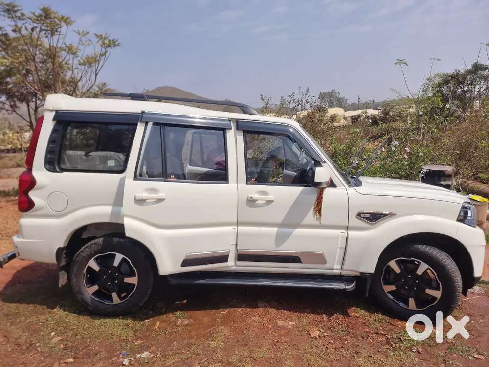 Mahindra Scorpio Classic 2024 Diesel Manual