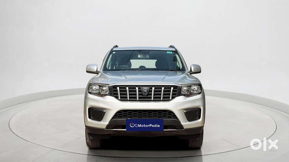 Mahindra Scorpio N Z4 Diesel Mt 2wd 7 Str [2022], 2023, Petrol