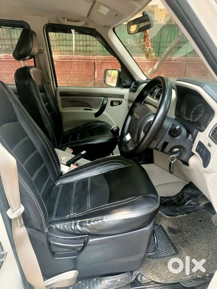 Mahindra Scorpio S6 Plus, 2016, Diesel