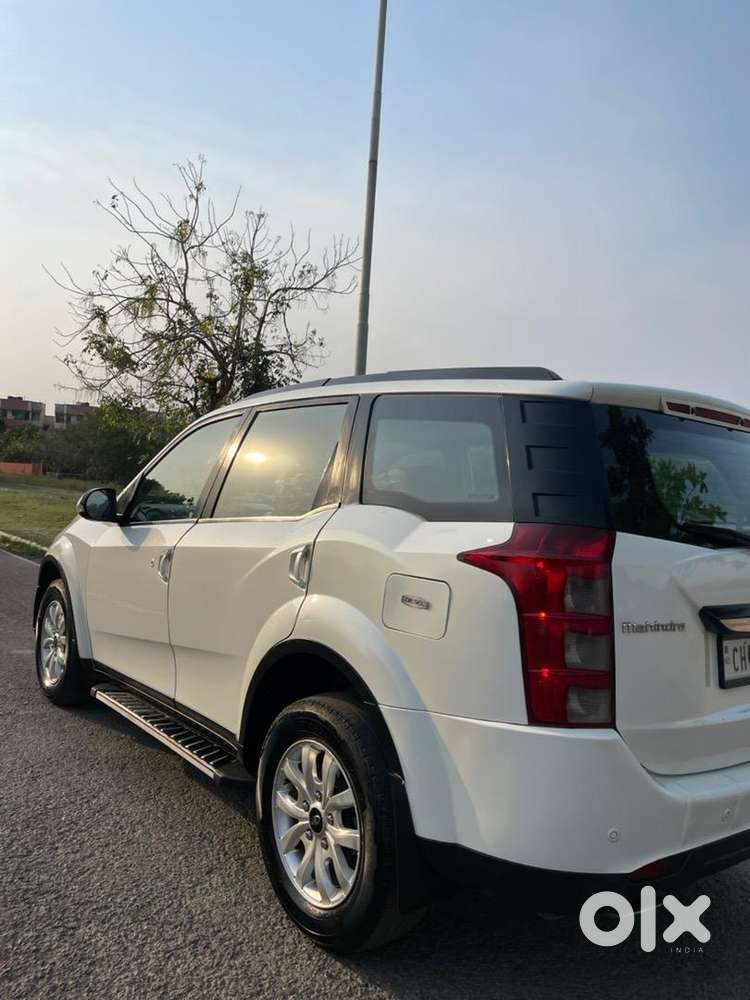 Mahindra Xuv500 2017 Diesel 90000 Km Driven