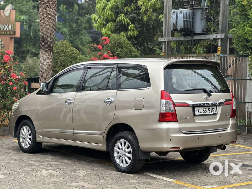 Toyota Innova 2.5 Vx 8 Str, 2006, Diesel