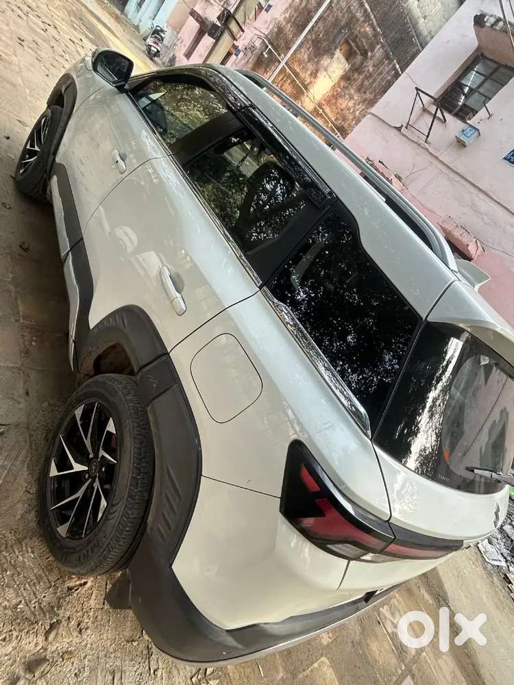 Maruti Suzuki Brezza 2022 Petrol 49000 Km Driven