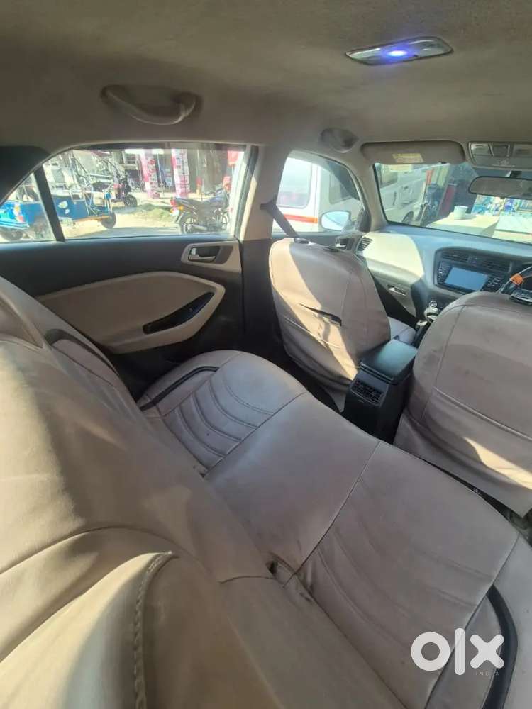 Hyundai I20 2015 Diesel 94000 Km Driven