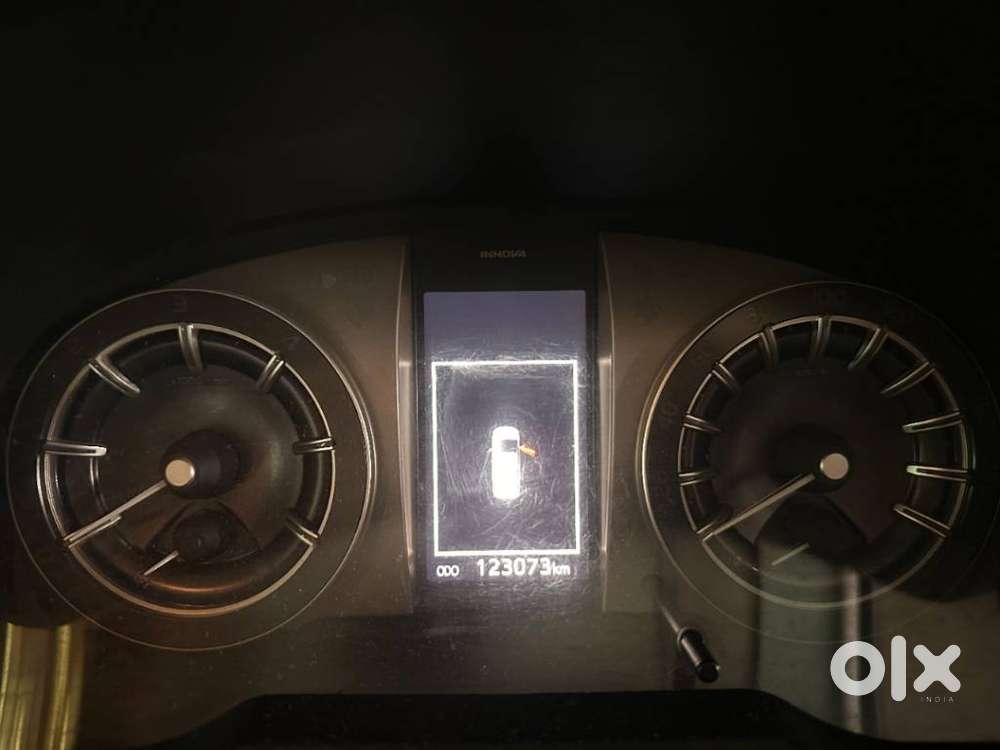 Toyota Innova Crysta 2.8 Z, 2017, Diesel